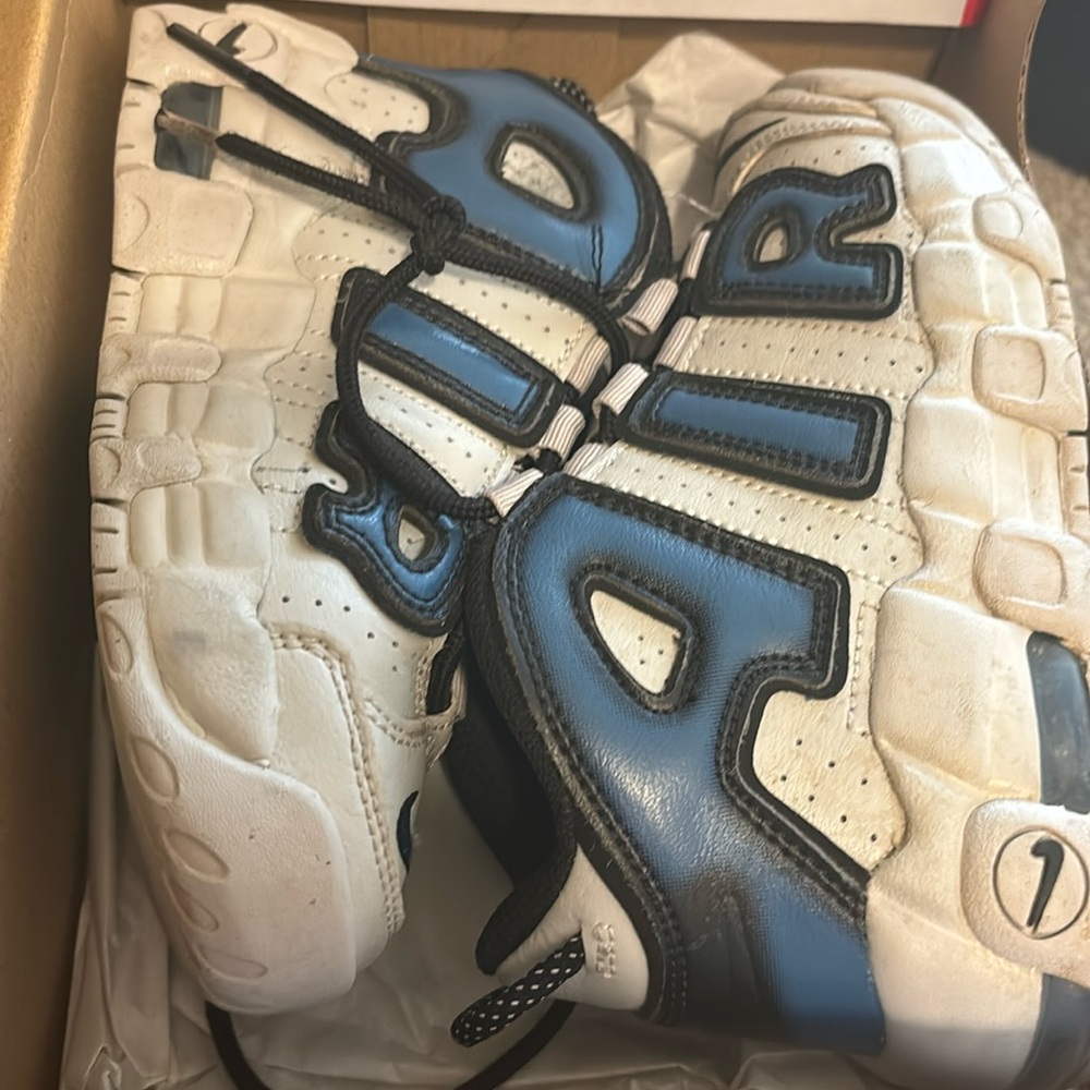 Nike Air Uptempo